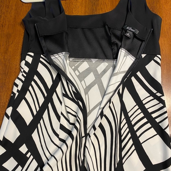 AGB black and white dress - Picture 8 of 8